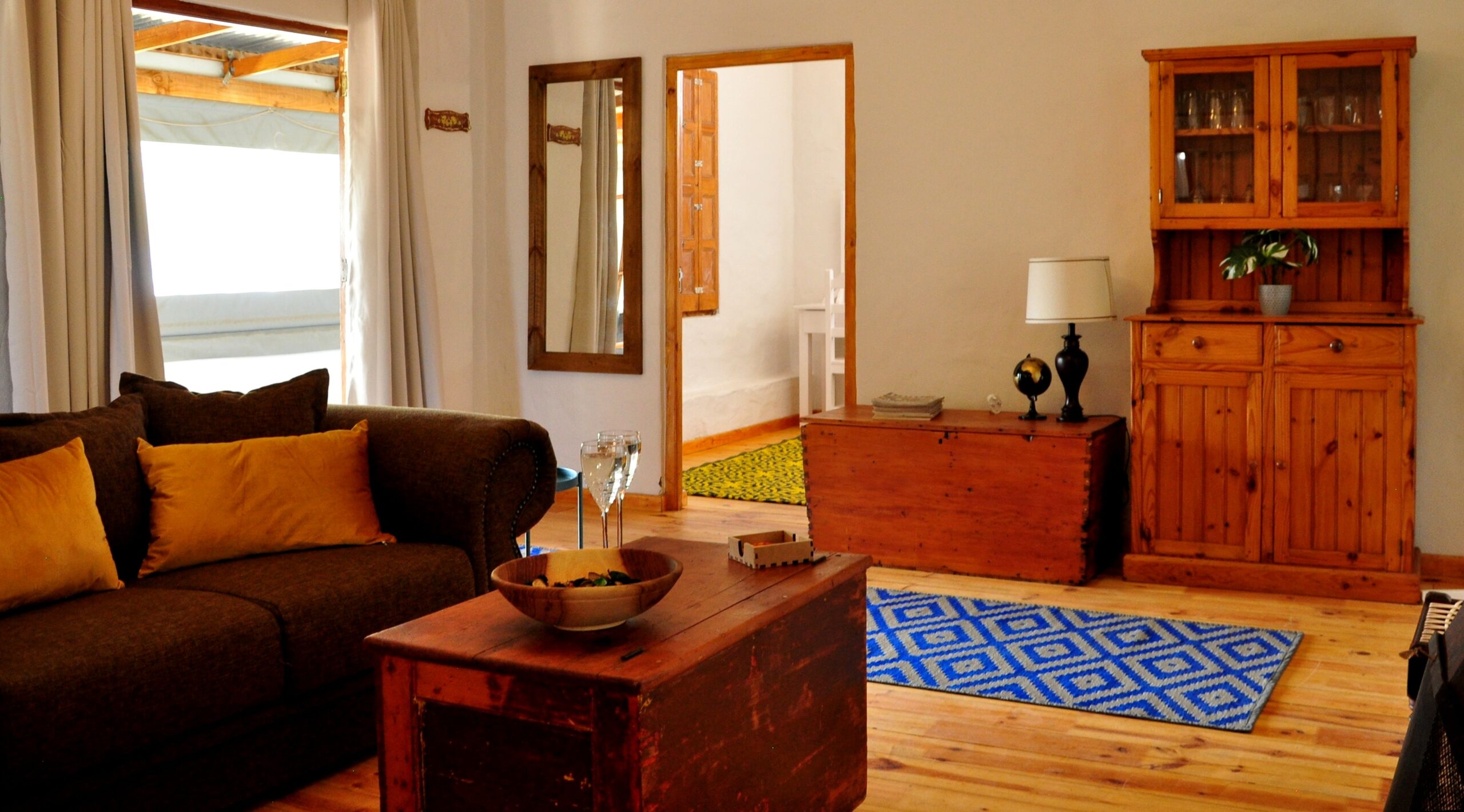 Aloe Cottage interior